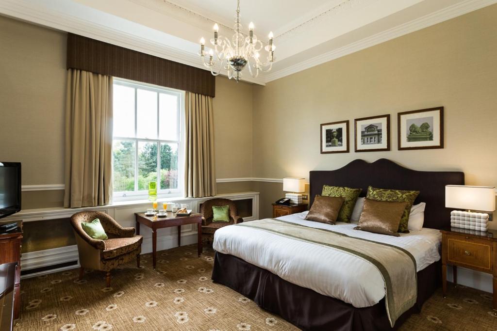 Down Hall Hotel Hatfield Heath Exteriör bild